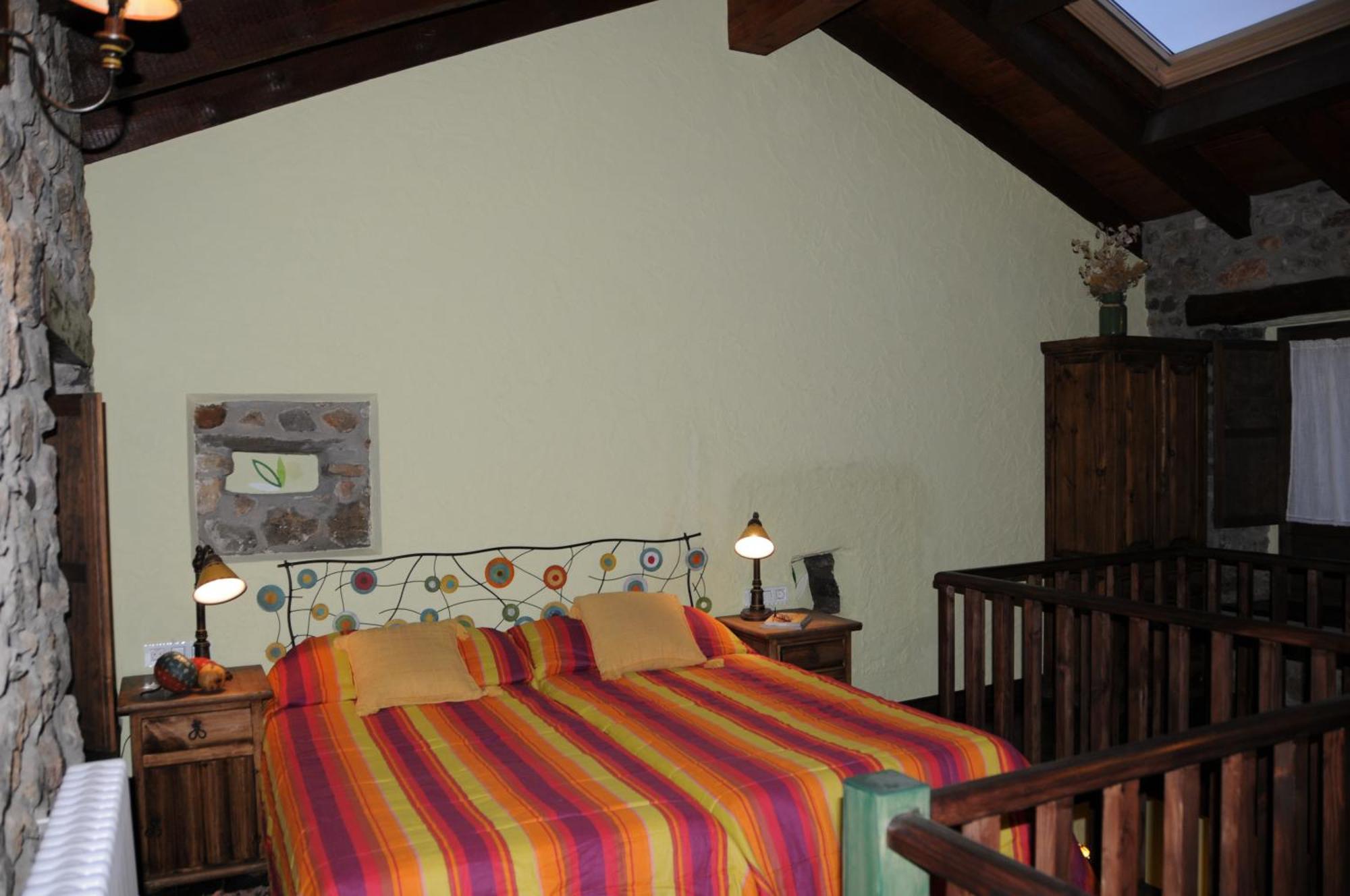 Casas Rurales Entre Babia Y La Luna Villafeliz ภายนอก รูปภาพ