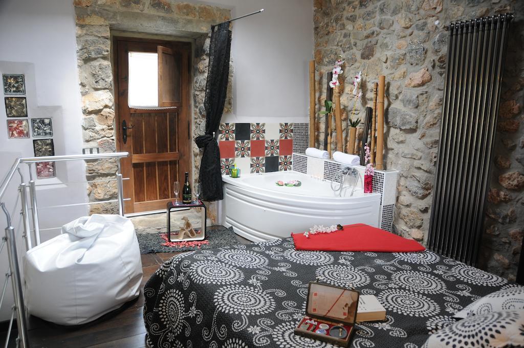 Casas Rurales Entre Babia Y La Luna Villafeliz ภายนอก รูปภาพ