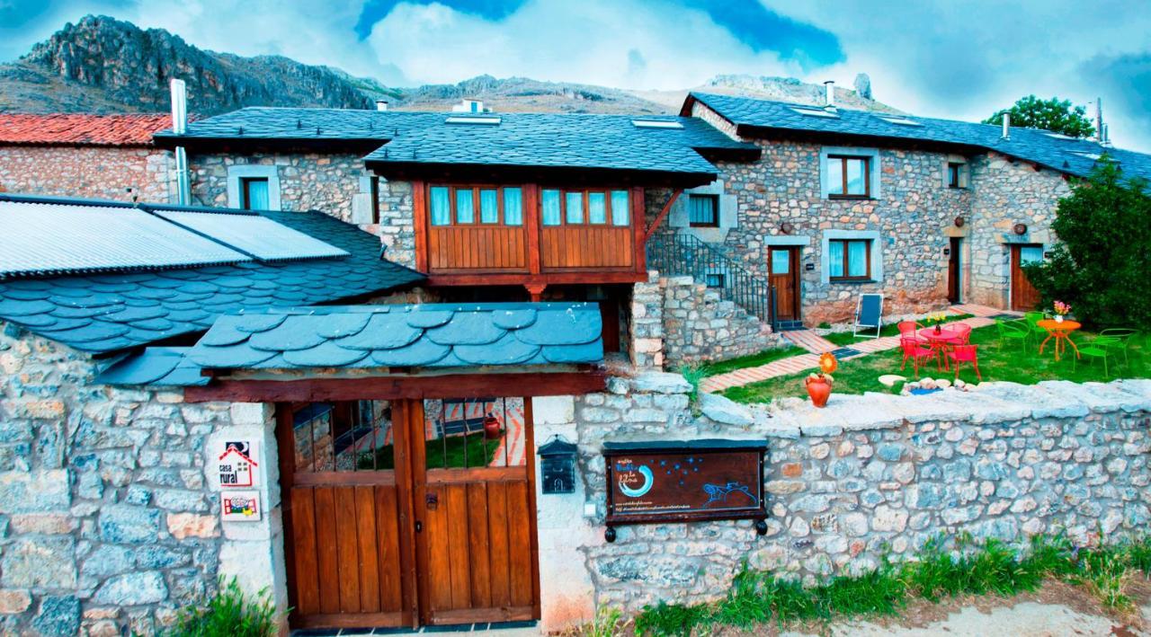 Casas Rurales Entre Babia Y La Luna Villafeliz ภายนอก รูปภาพ